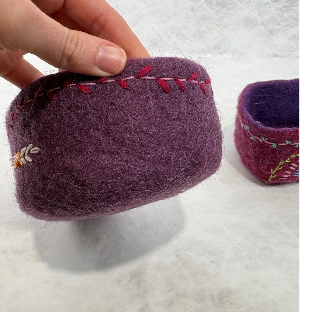 Handmade Felted Wool Embroidered Bowls Purple Boho Trinket Dish Lot of 2 7/31